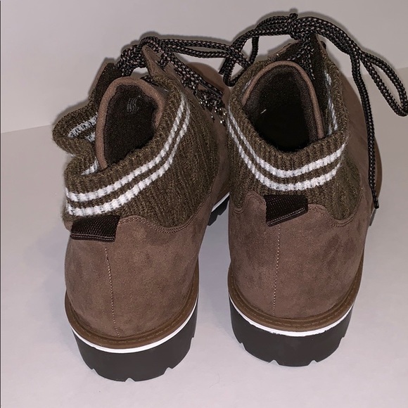 💕SOLD💕 TAUPE KNIT HIKER BOOT (WIDE WIDTH) - Picture 5 of 6
